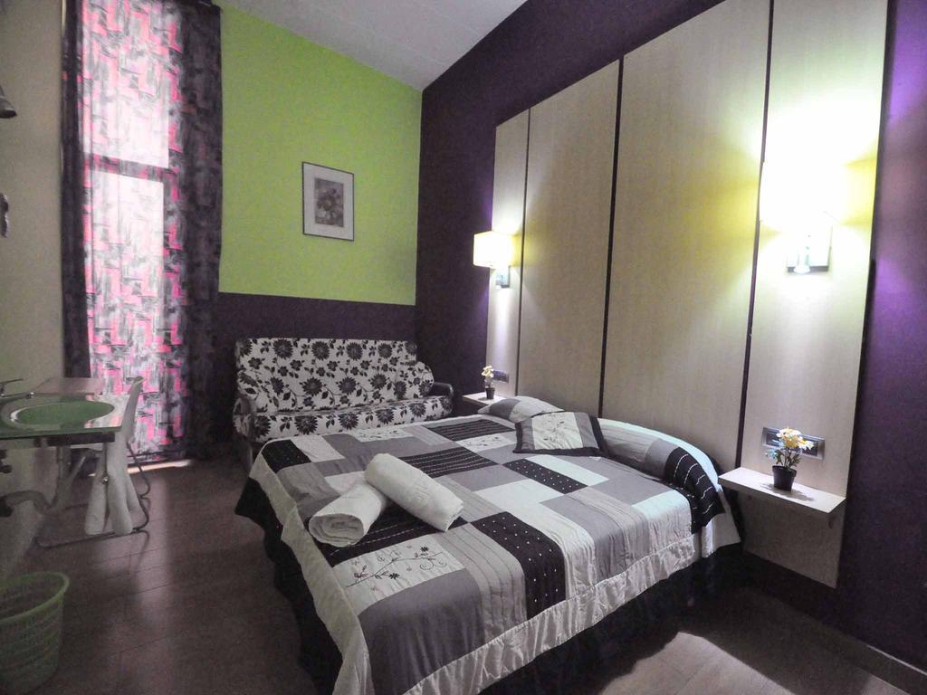 Barcelona Gotic Guesthouse Номер фото